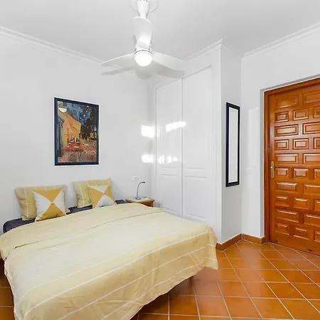 Pmt26 - Large Villa, With Private Garden And Pool Villa
